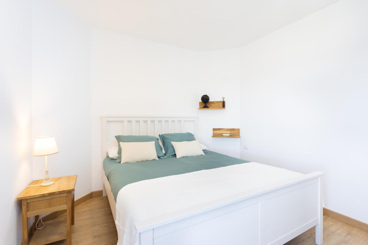 Home2Book Comfy Beachfront Radazul Екстер'єр фото